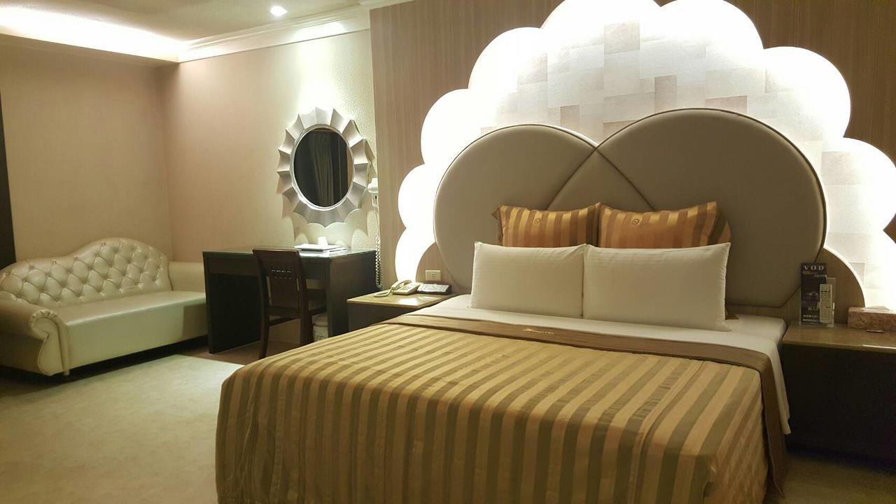 Full Moon Boutique Motel Hsinchu Dış mekan fotoğraf